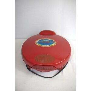 Santa Fe Quesadilla Maker Red Electric Kitchen Appliance 6 Wedges